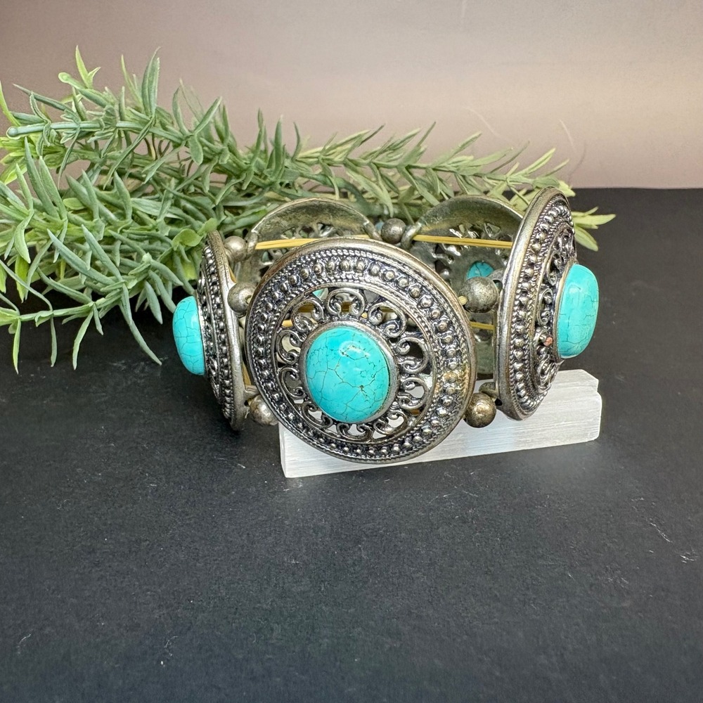 Turquoise Statement Bracelet |‎ Silver Tone Cuff | Boho Tribal Vintage